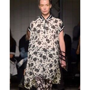 Floral Black and White Tunic Top